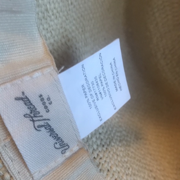 Universal Thread-Women's Straw Boater Hat with Chin Strap-NEW - Picture 5 of 6